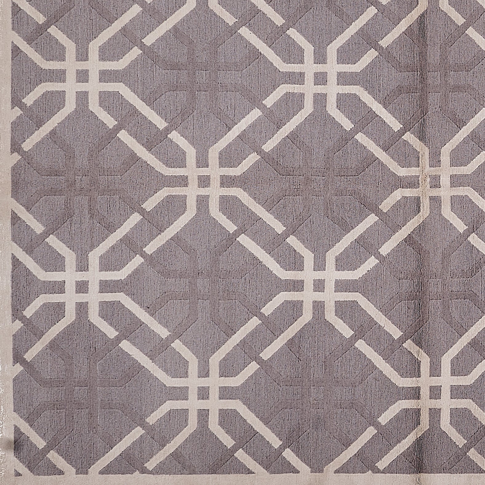 20182 Fine Hand Knotted Nepal Rug