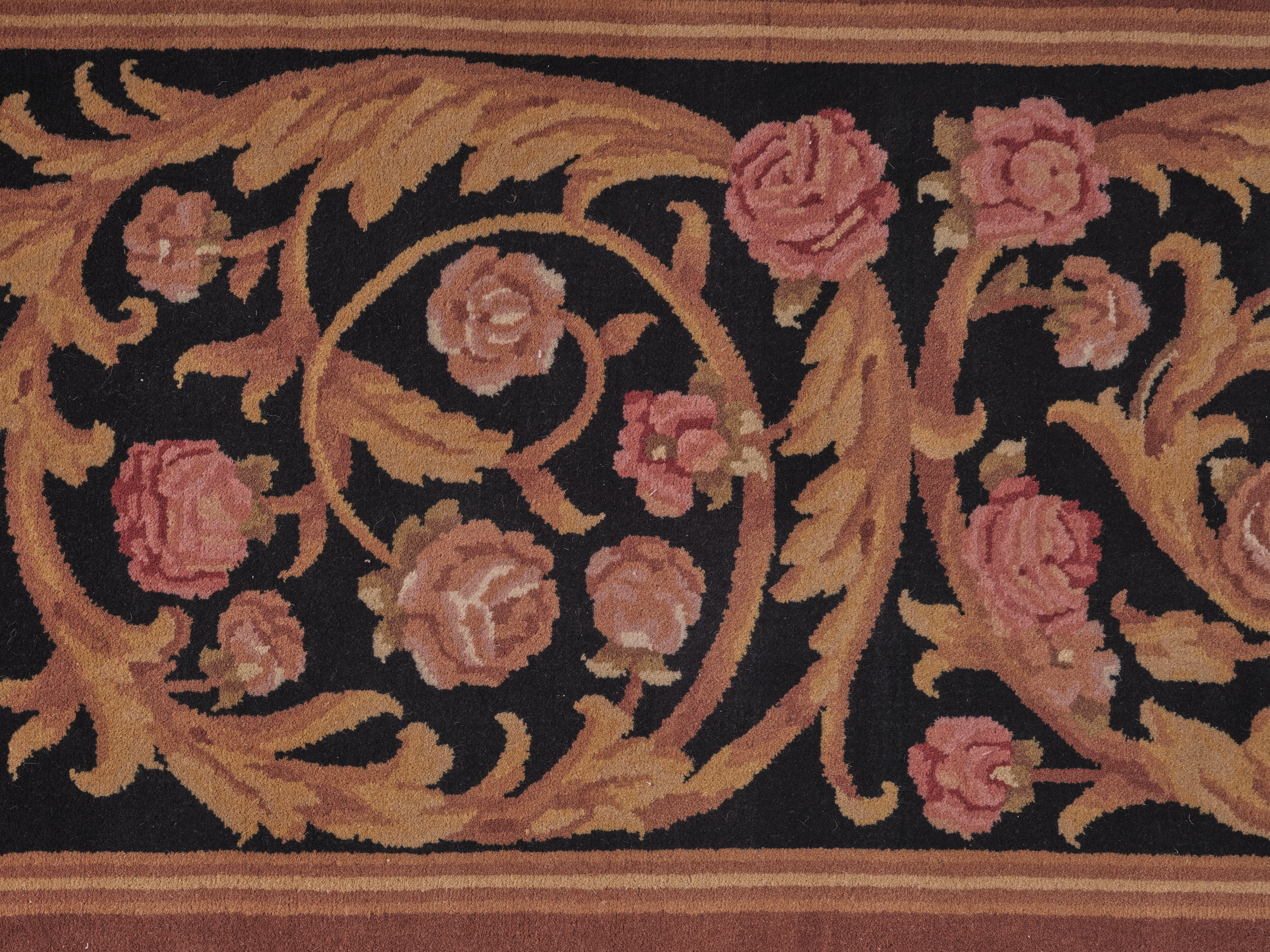40018 Hand Knotted European Savonnerie