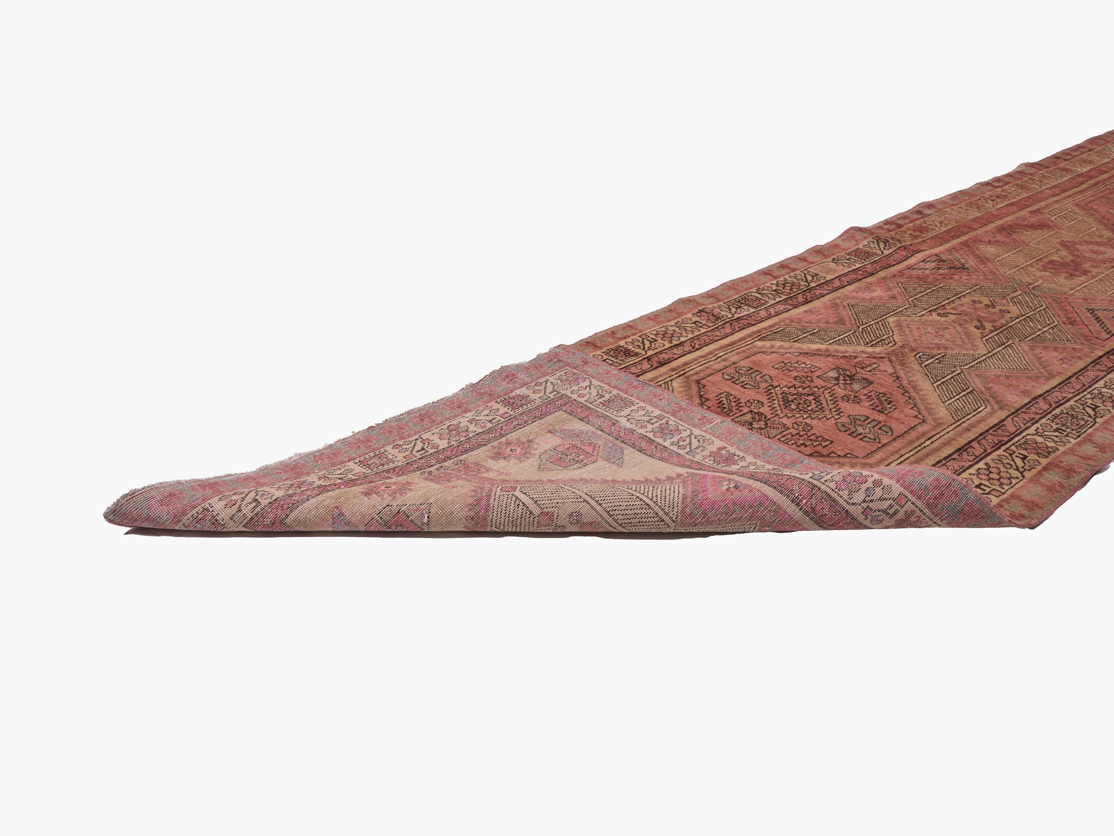 40070 Antique N. West Persian Runne