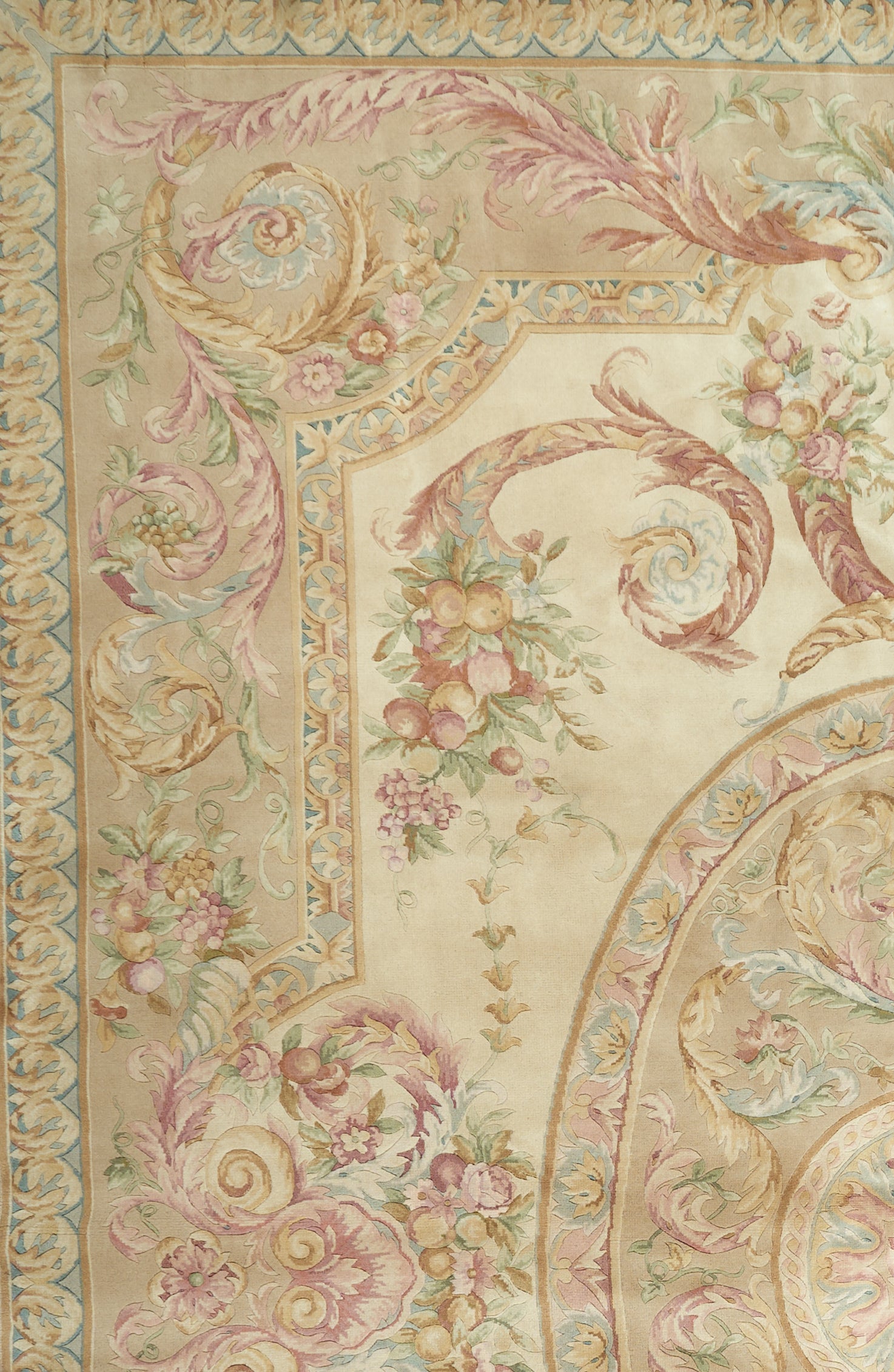 Hand Knotted Savonnerie Carpet 8060
