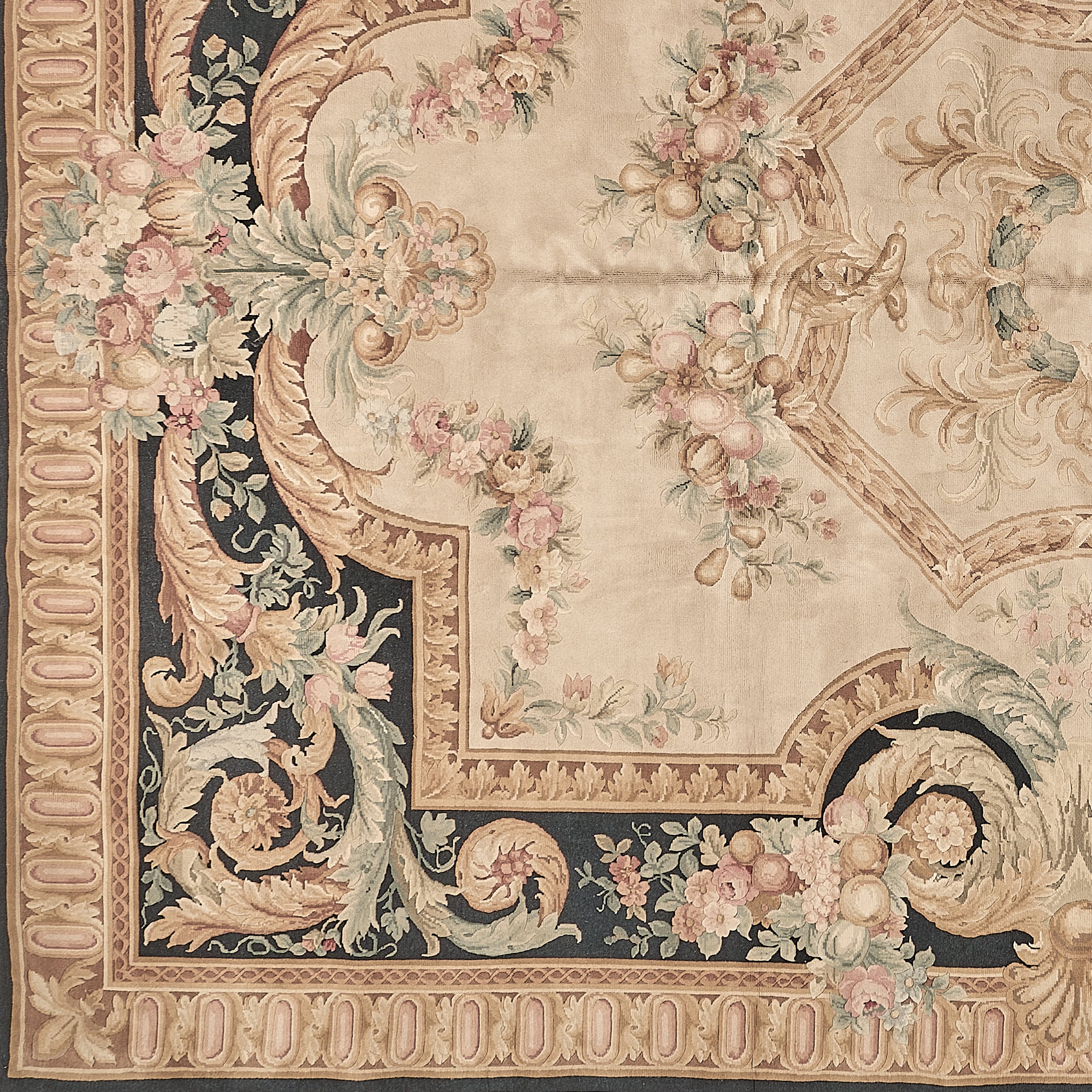 Hand Knotted Savonnerie Carpet 8075