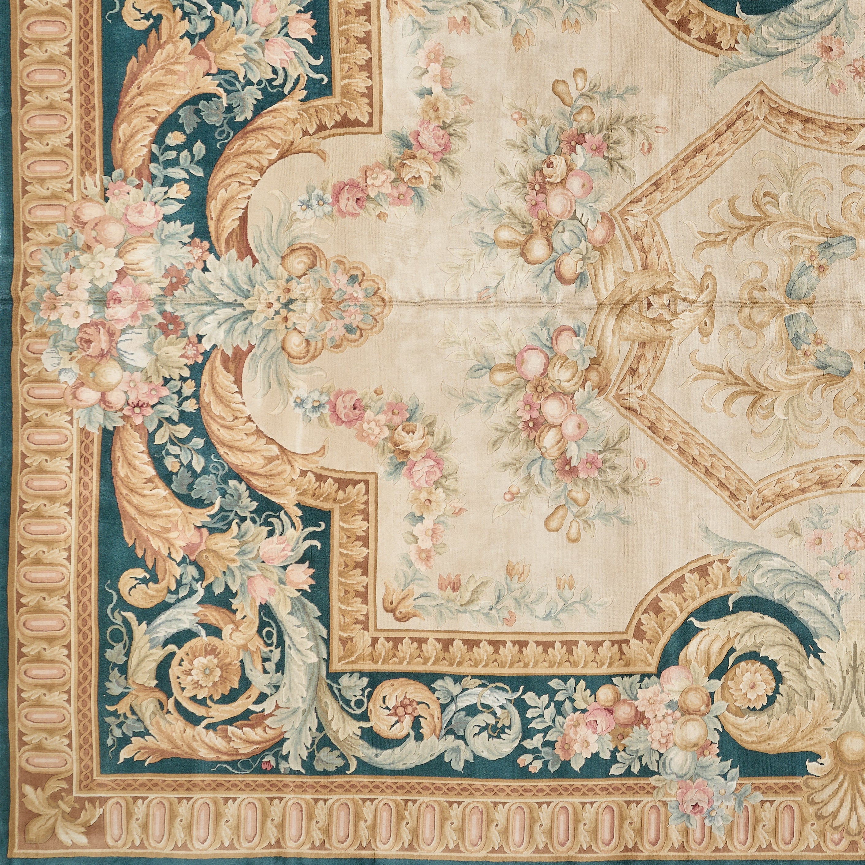 Hand Knotted Savonnerie Carpet 8079
