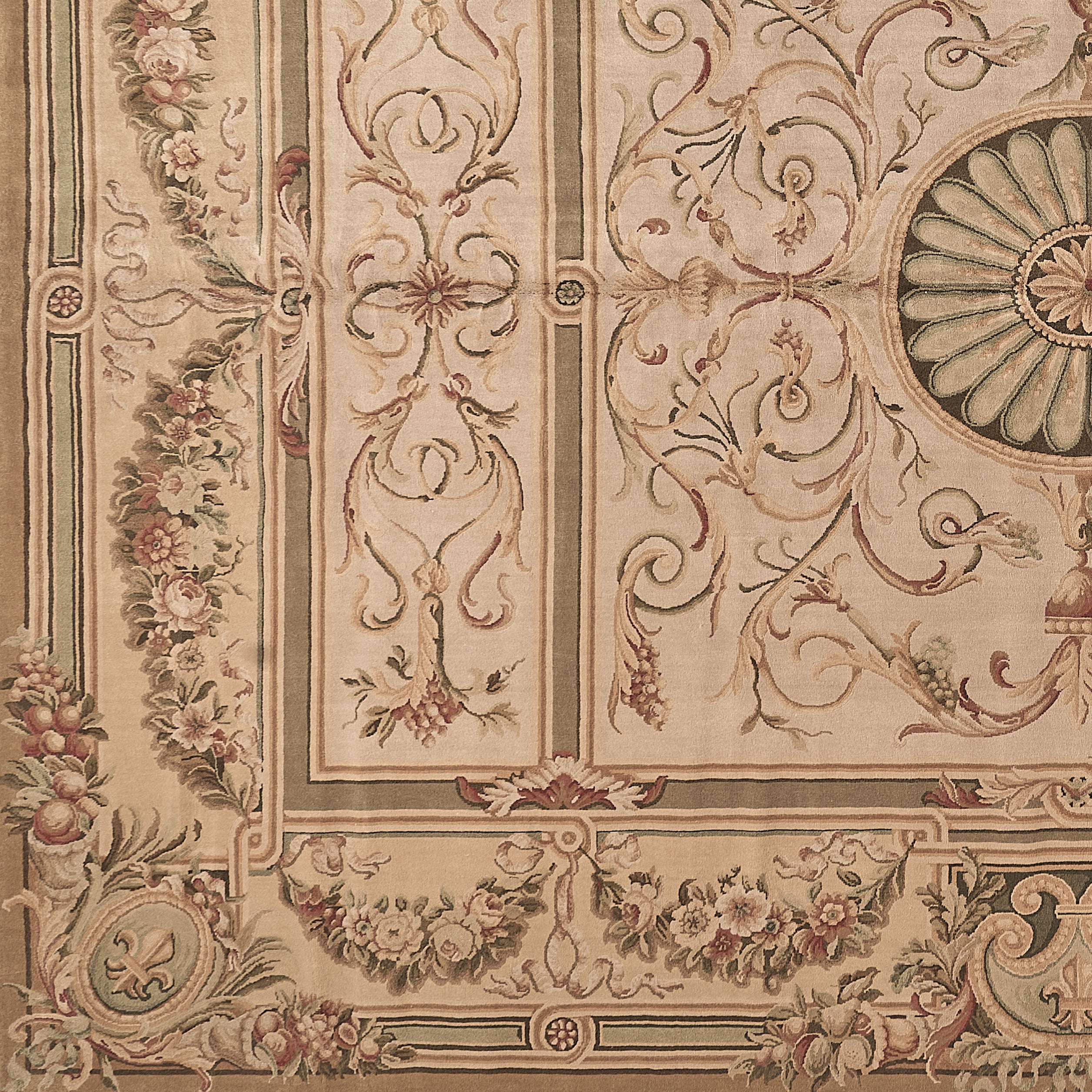 Hand Knotted Savonnerie Carpet 8081