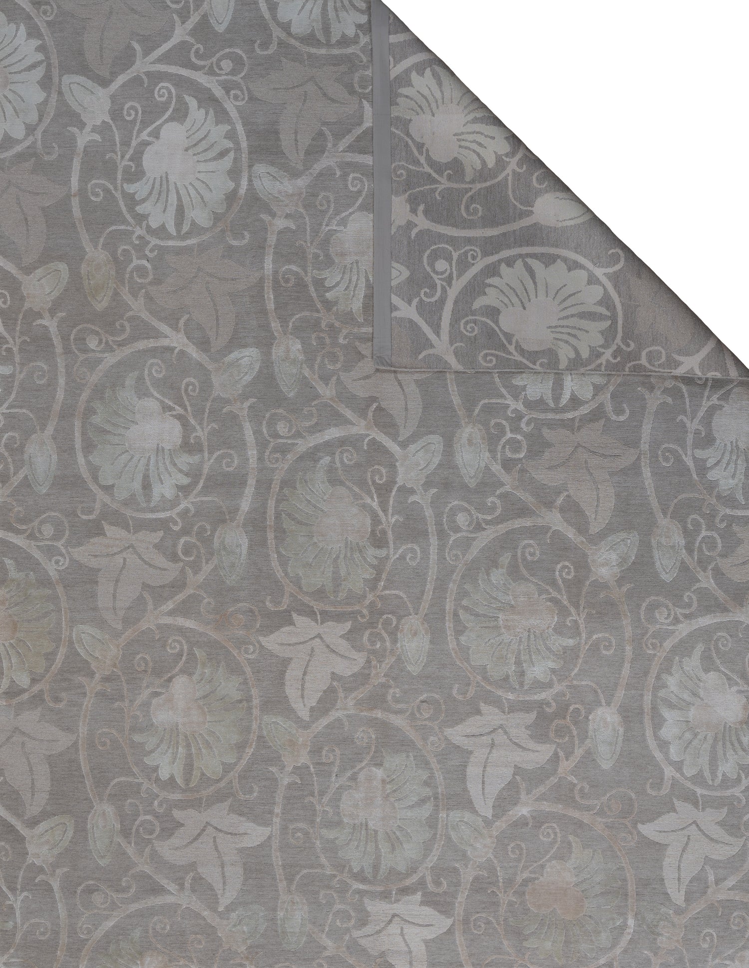 20031 Fine Hand Knotted Nepal Rug