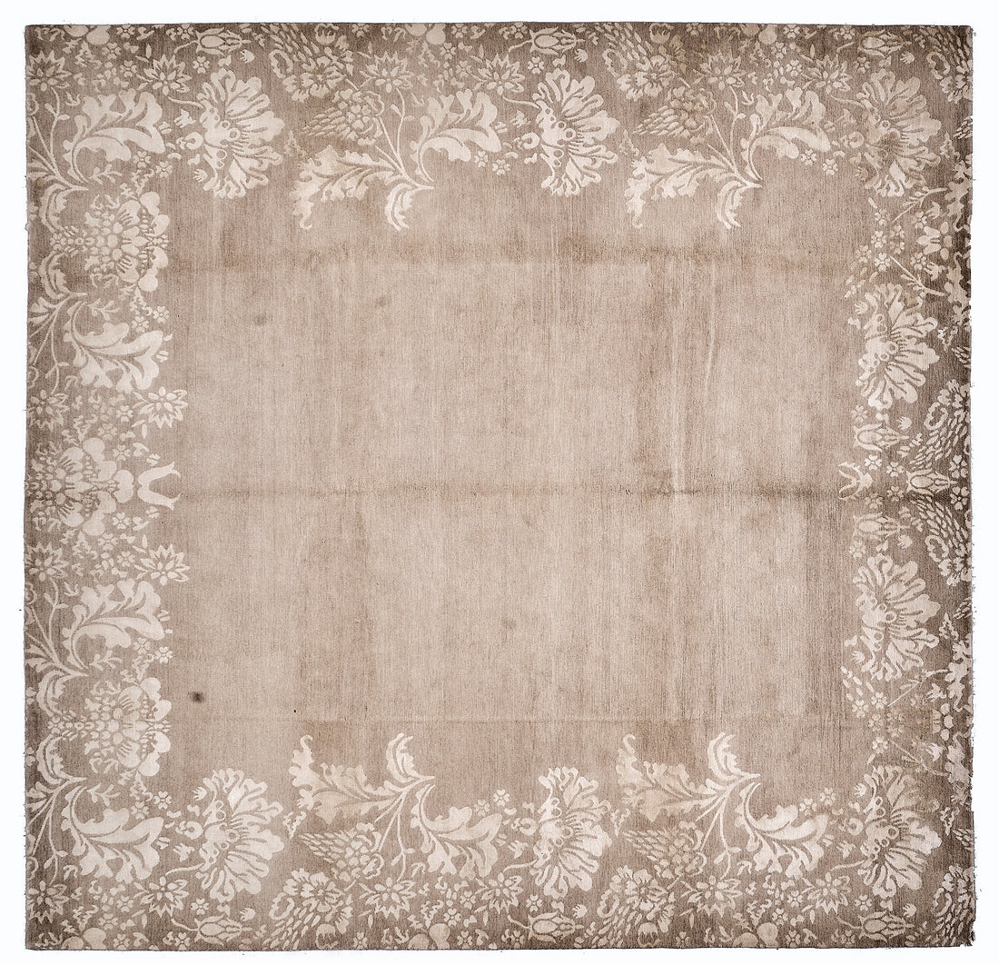 20143 Fine Hand Knotted Nepal Rug