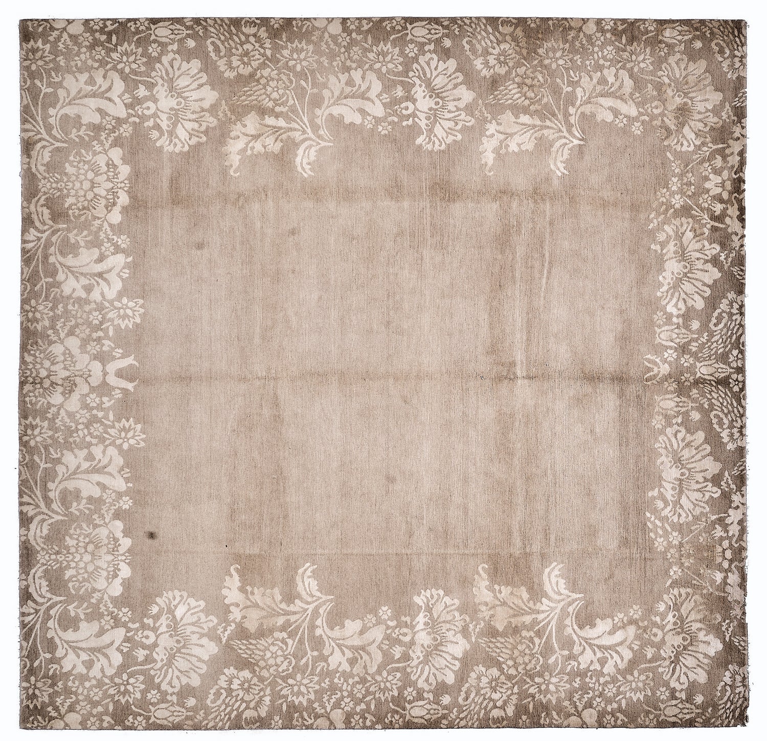 20143 Fine Hand Knotted Nepal Rug