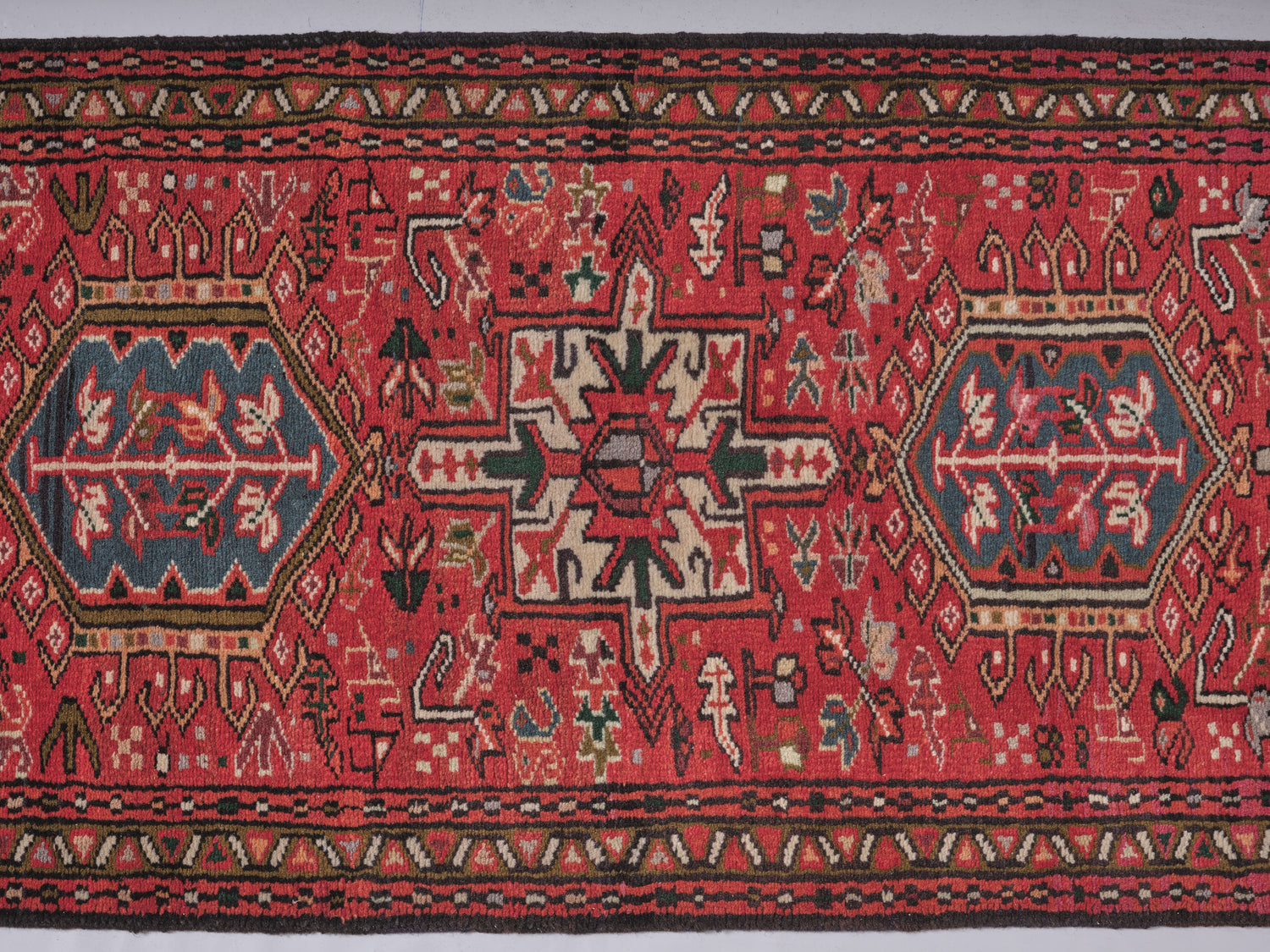 40016 Antique Persian Heiz Runner