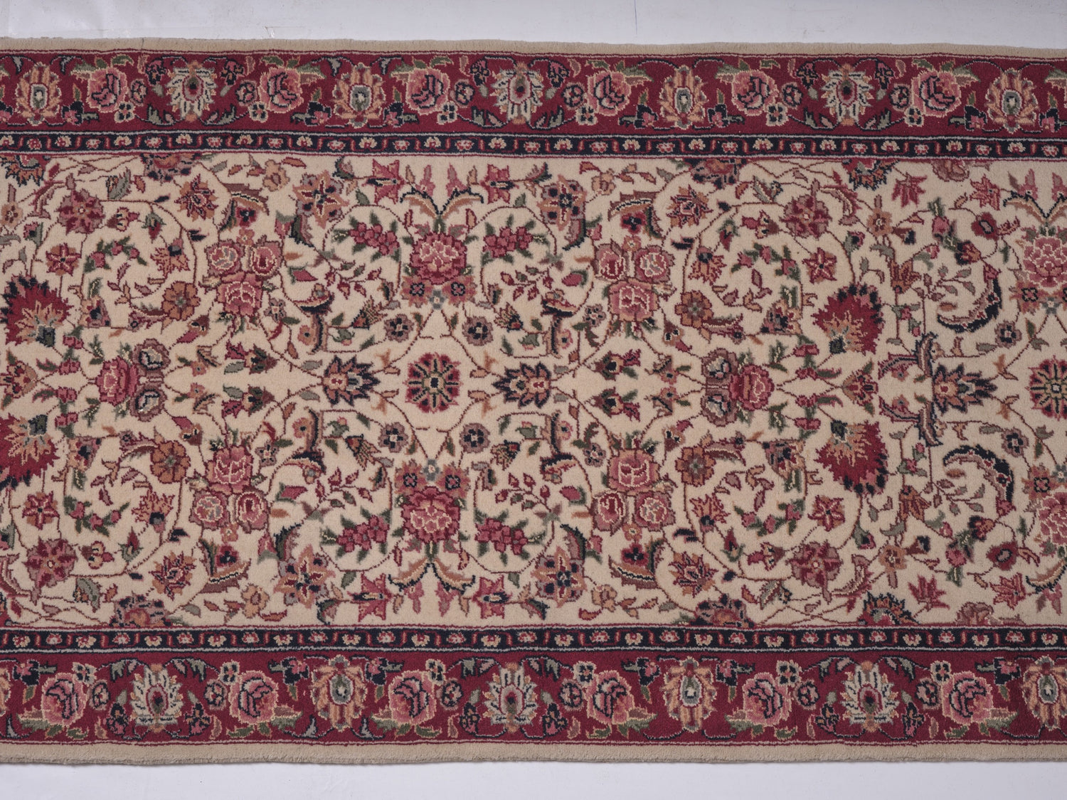 40028 Sino- tabriz Wool/ Silk Runner