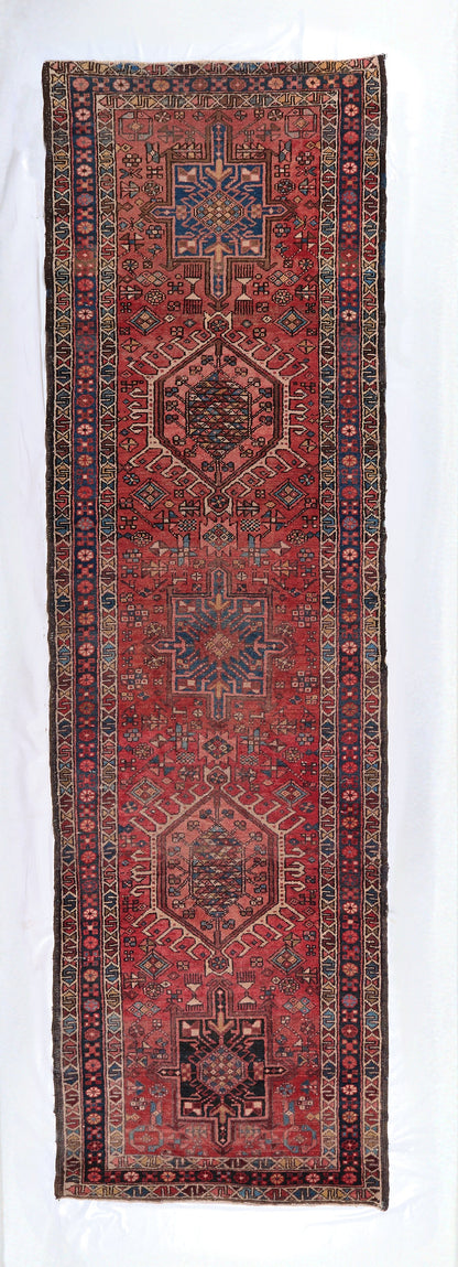 40056 Antique persian Heriz Runner