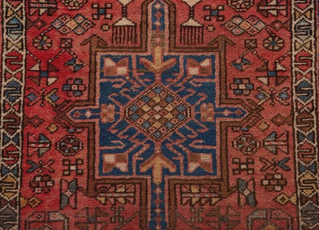 40056 Antique persian Heriz Runner
