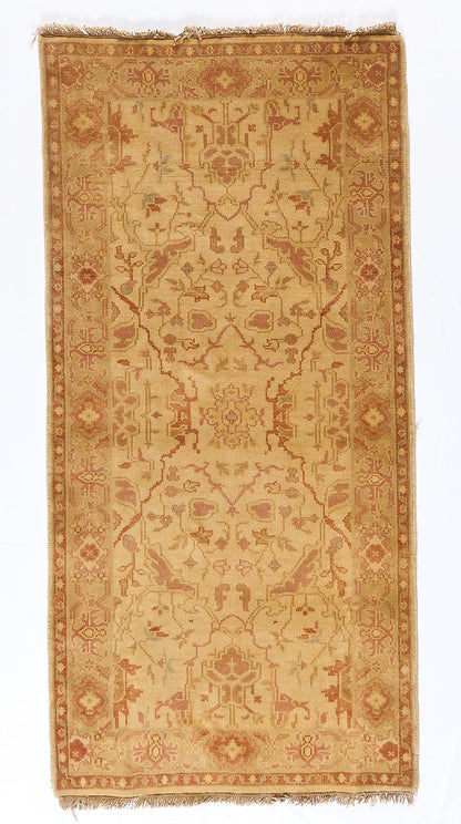 40092 Indo-Mahal Runner