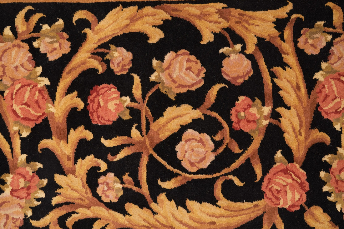 40094 European Hand Knotted