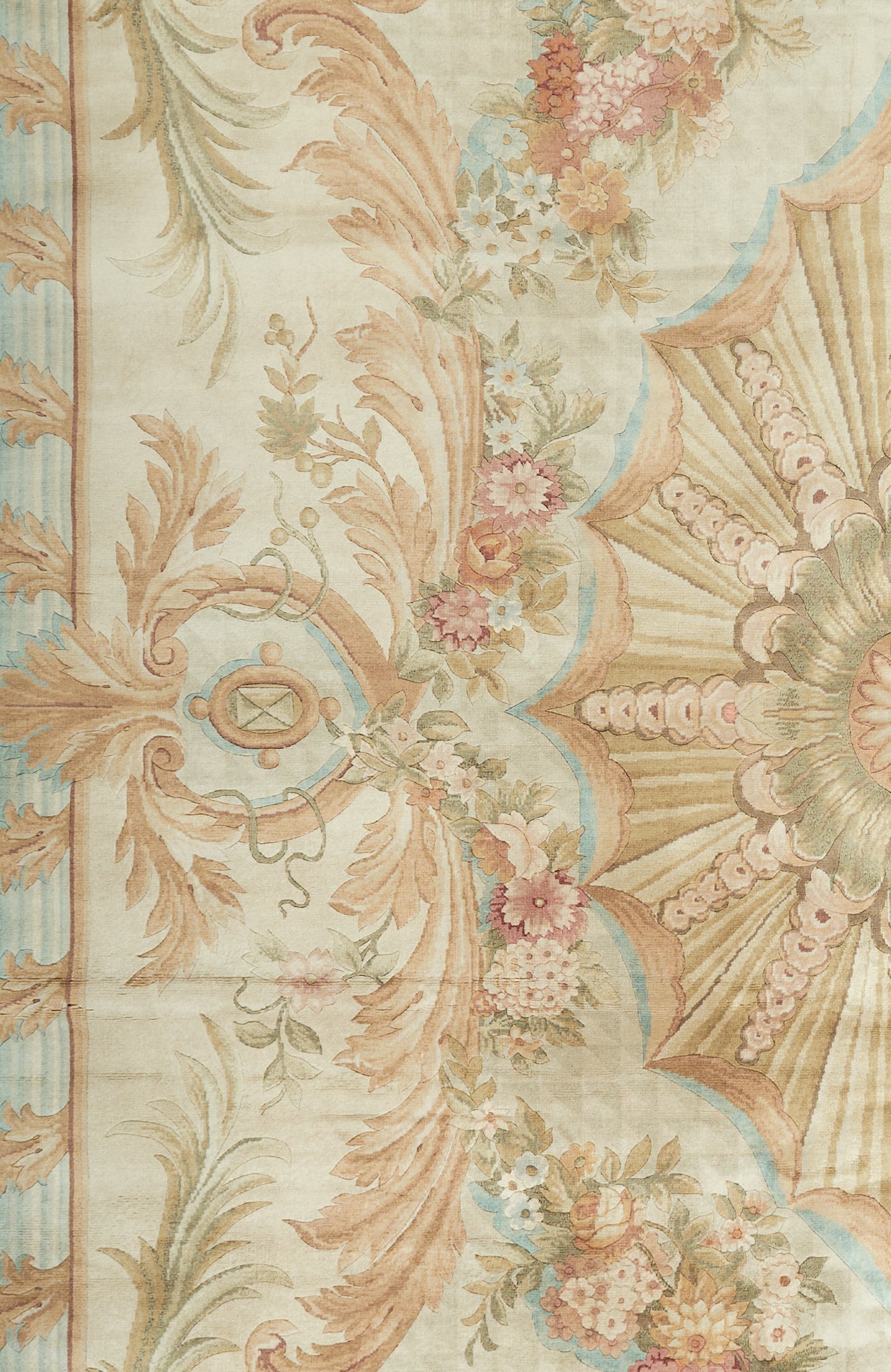 Hand Knotted Savonnerie Carpet 8005