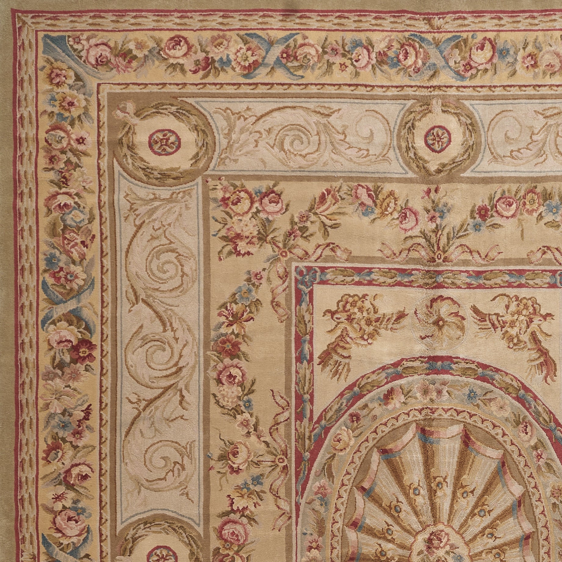 8008 Hand Knotted Savonnerie Carpet