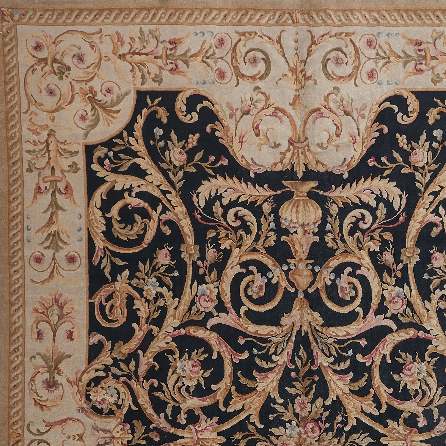 Hand Knotted Savonnerie Carpet 8018