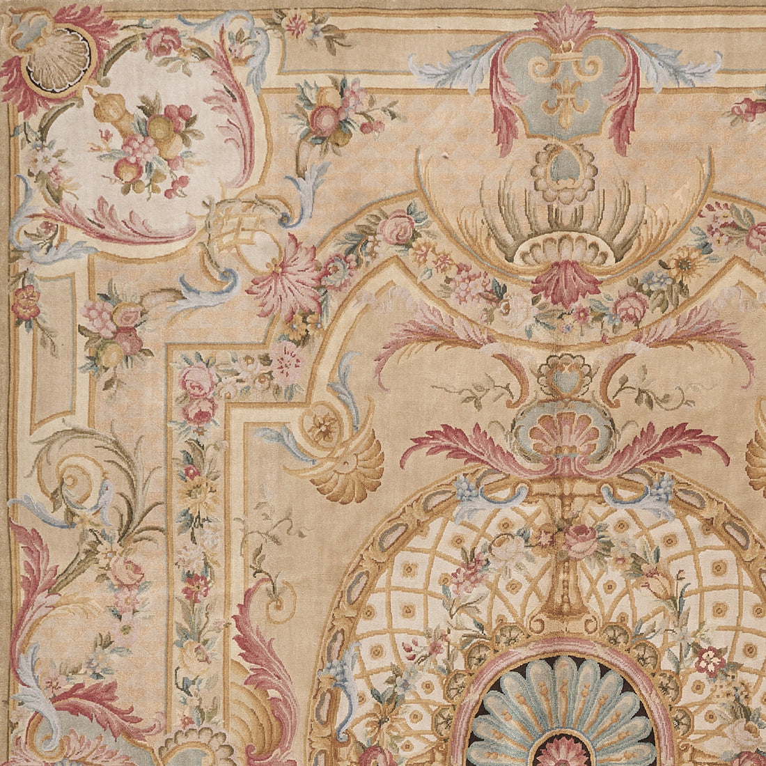 Hand Knotted Savonnerie Carpet 8028