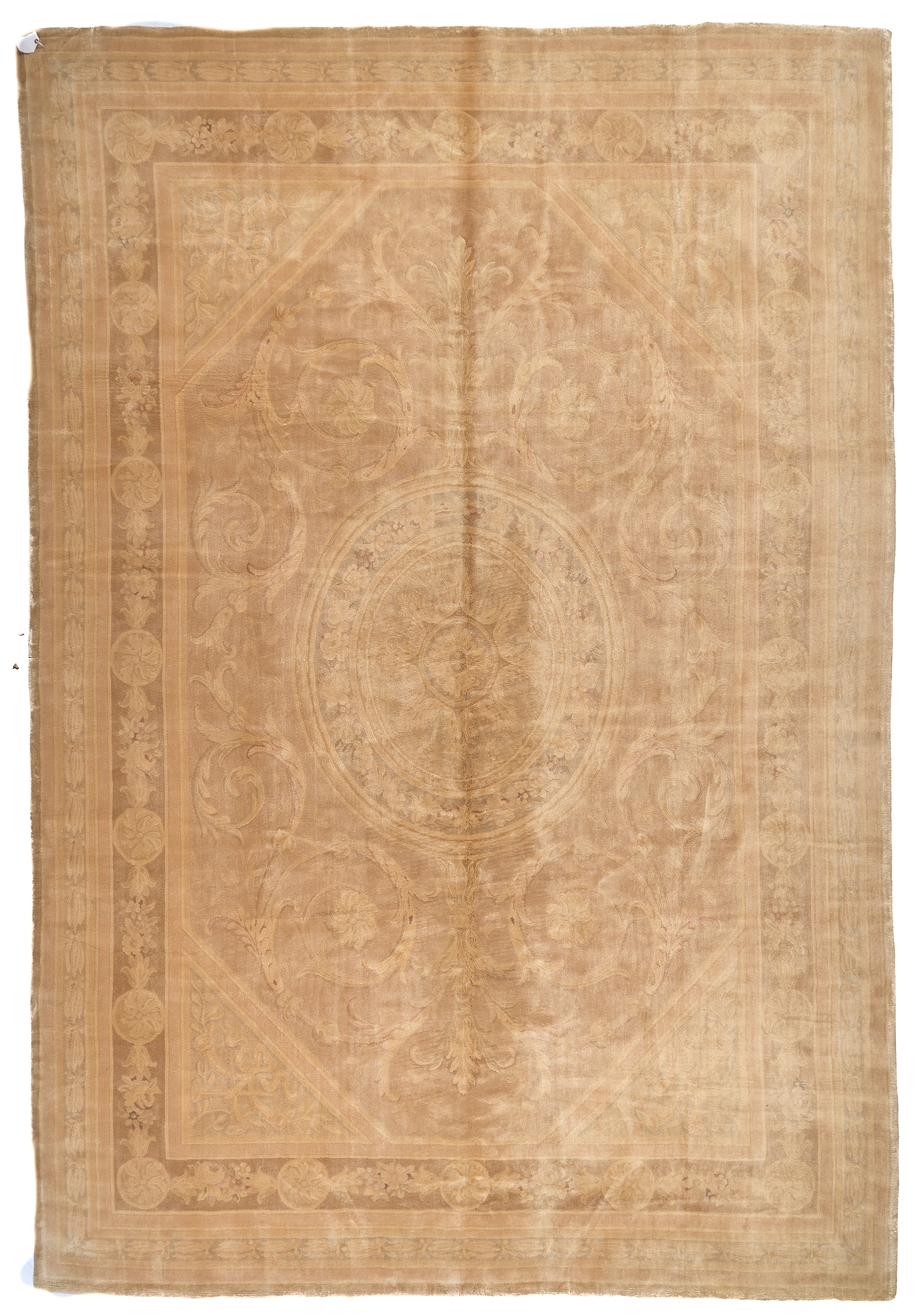 Hand Knotted Savonnerie Carpet 8041