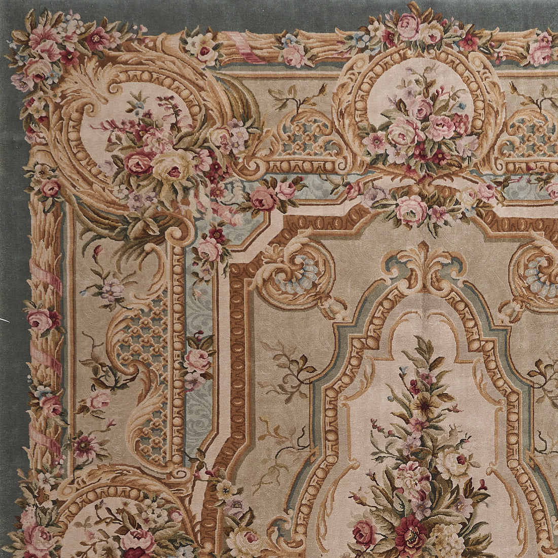 Hand Knotted Savonnerie Carpet 8064
