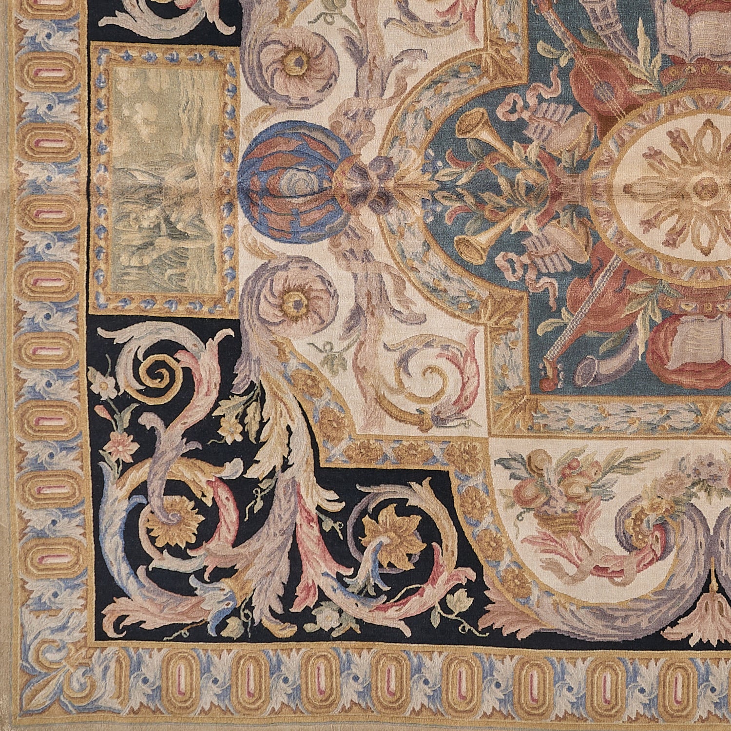 Hand Knotted Savonnerie Carpet 8069