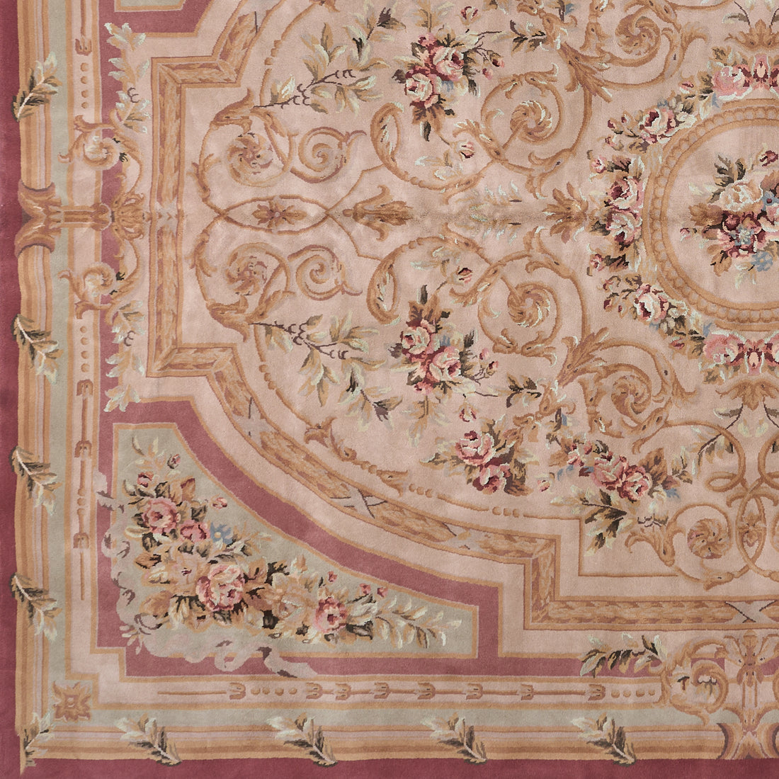 Hand Knotted Savonnerie Carpet 8071