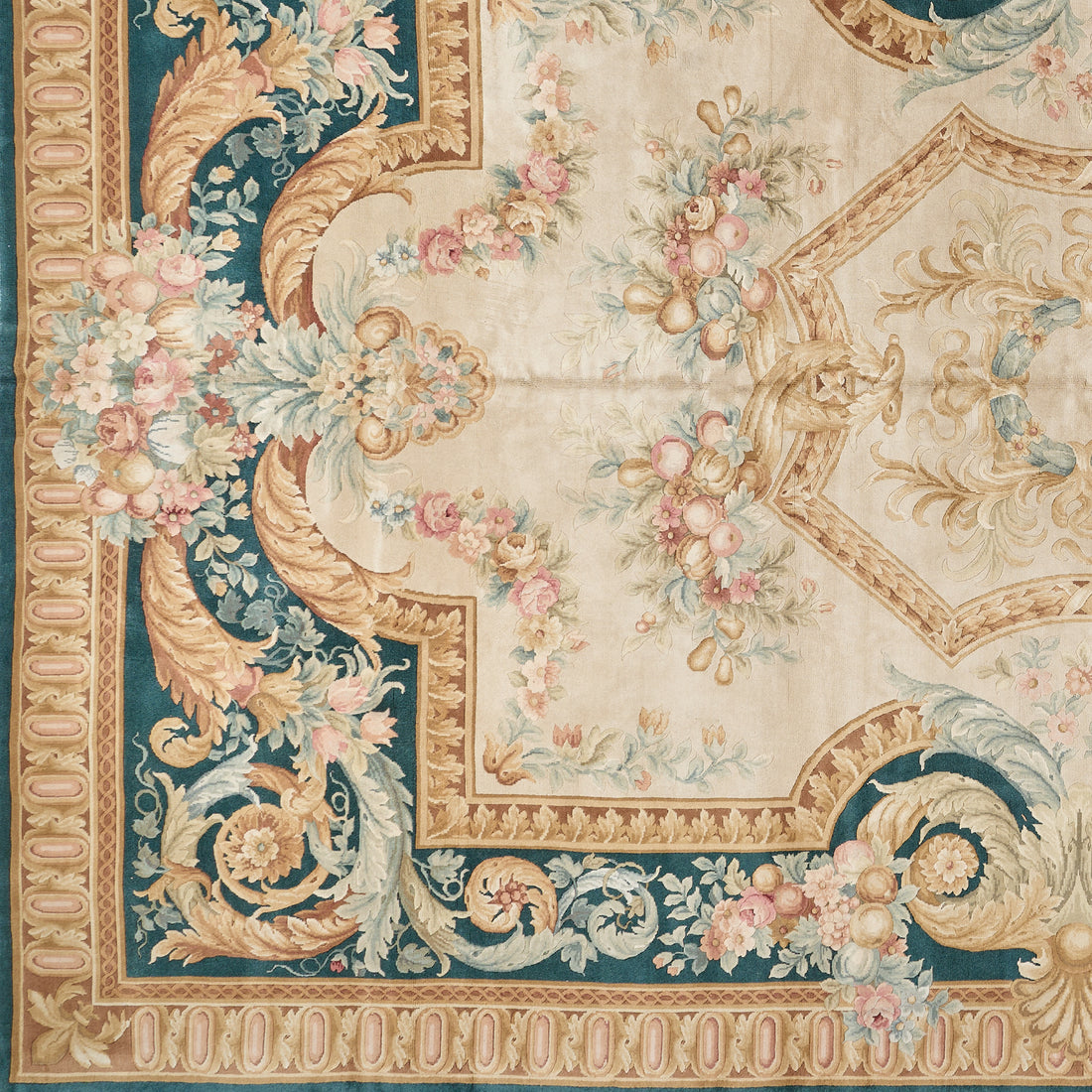 Hand Knotted Savonnerie Carpet 8079
