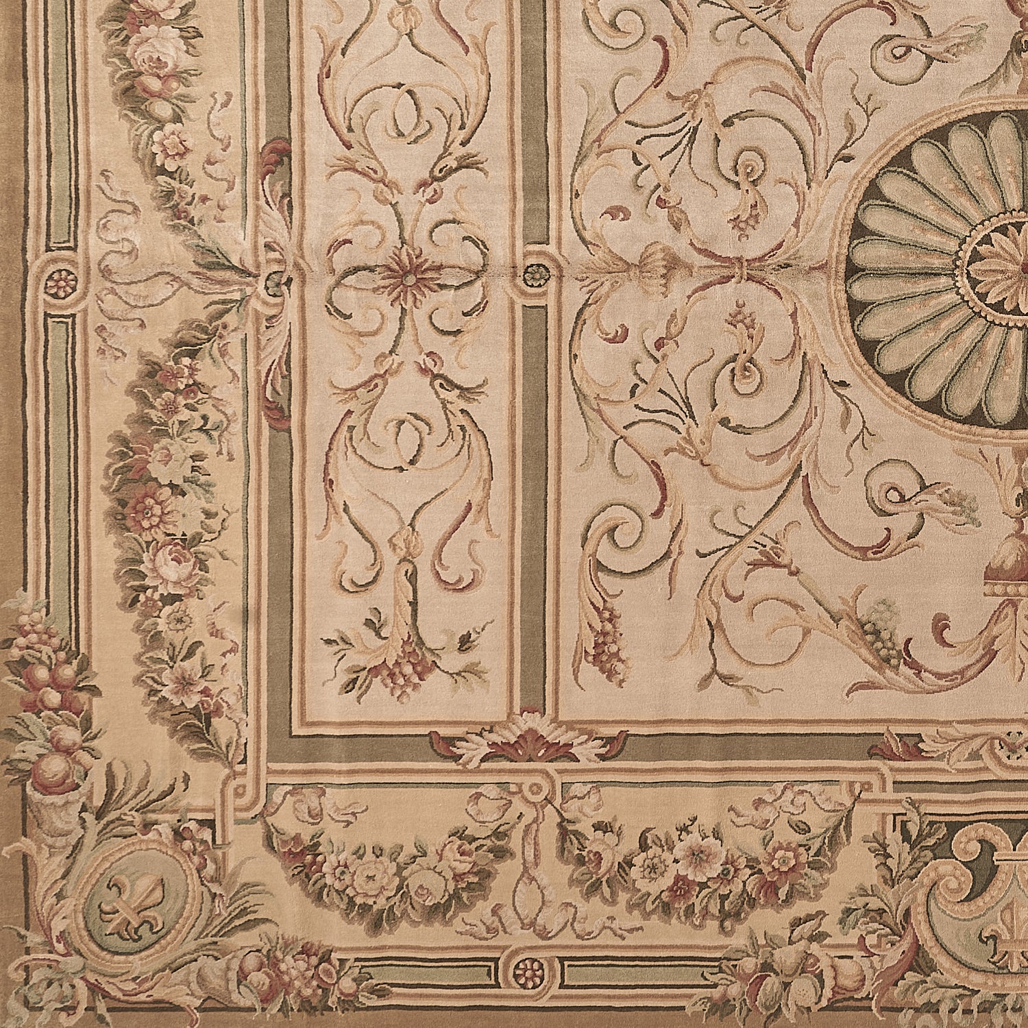 Hand Knotted Savonnerie Carpet 8081