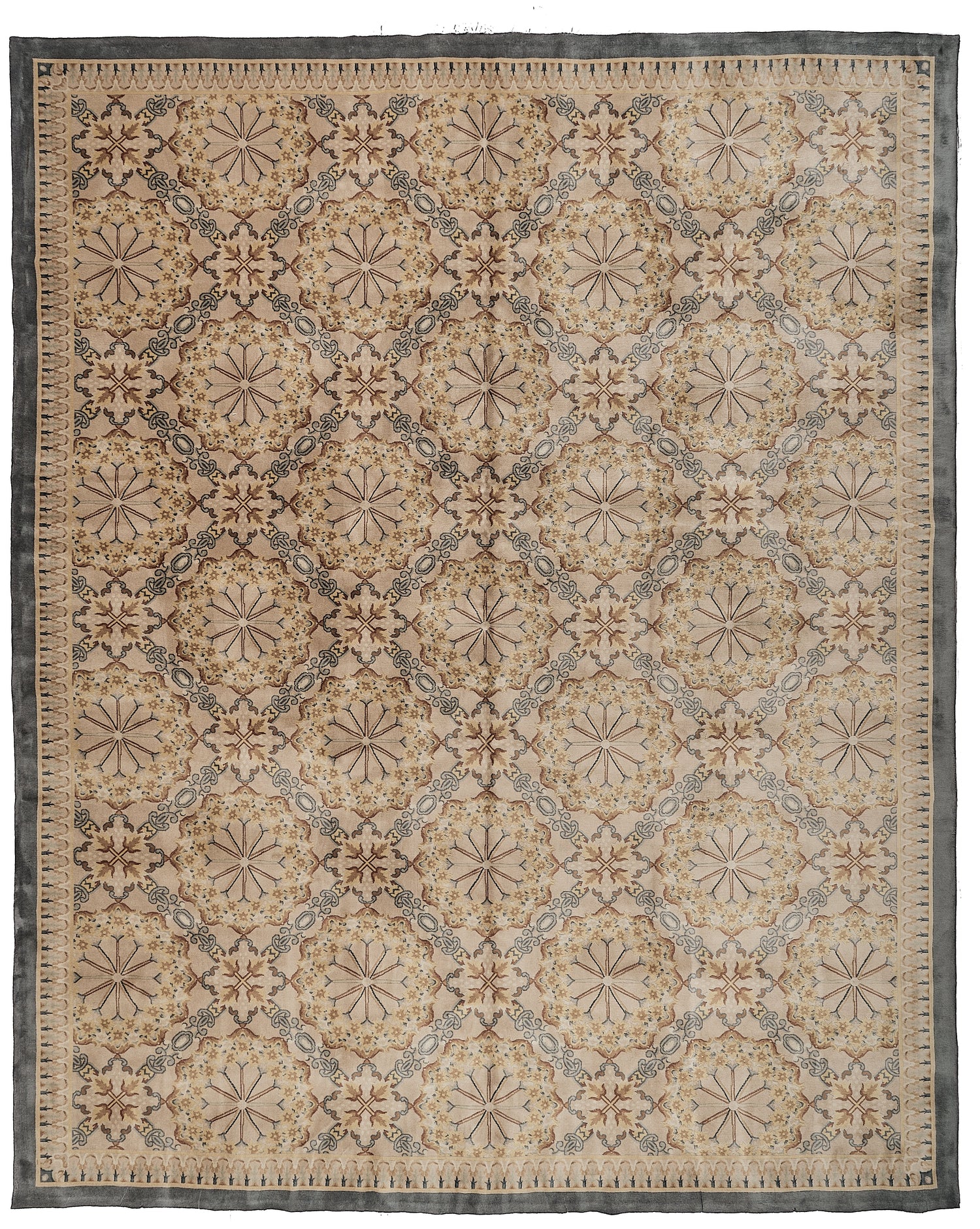 Hand Knotted Savonnerie Carpet 8082