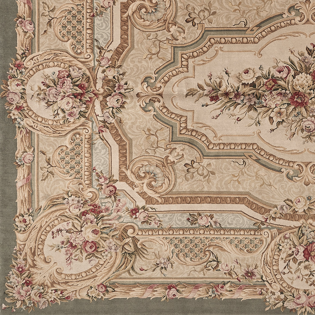 Hand Knotted Savonnerie Carpet 8086
