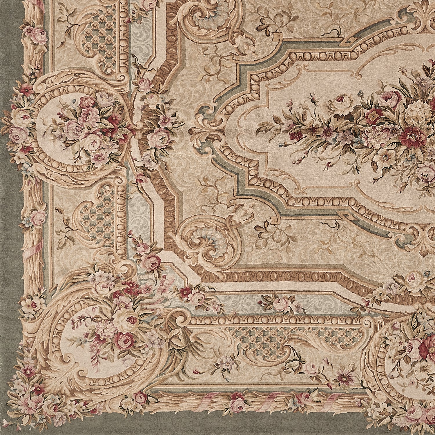 Hand Knotted Savonnerie Carpet 8086