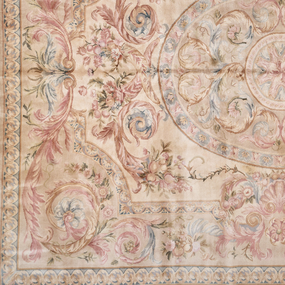 Hand Knotted Savonnerie Carpet 8089