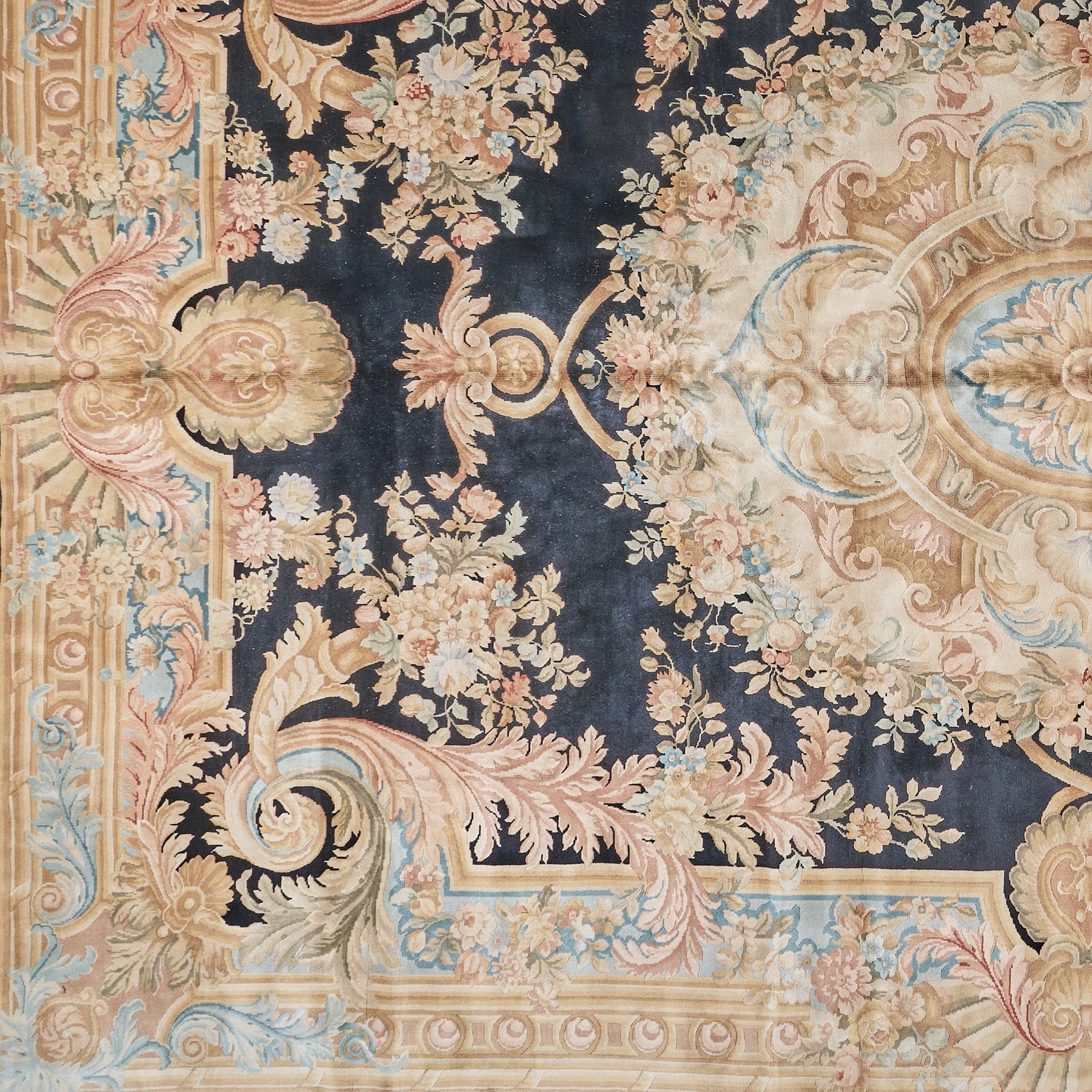 Hand Knotted Savonnerie Carpet 8092
