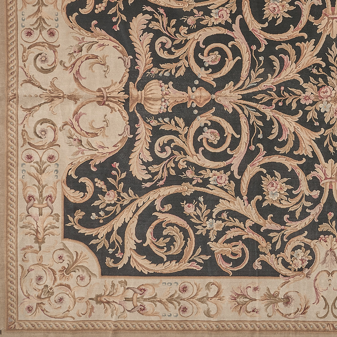 Hand Knotted Savonnerie Carpet 8094