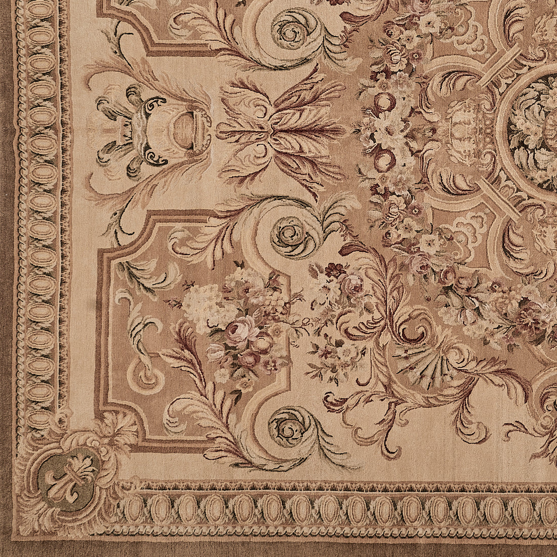Hand Knotted Savonnerie Carpet 8096