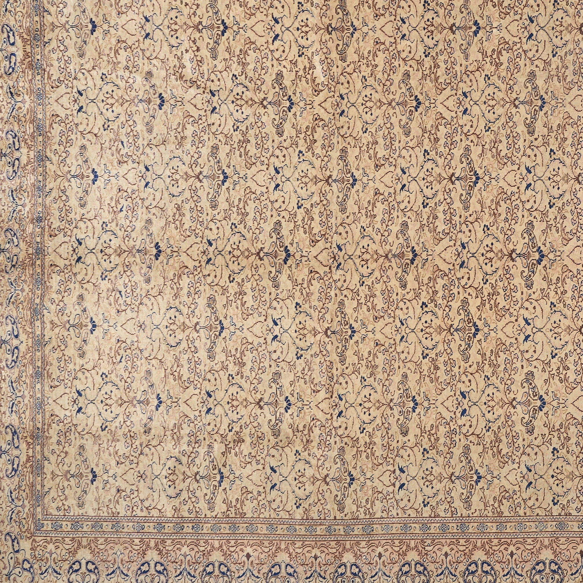 90044 Antique Turkish Sivas Rug Circa 1930