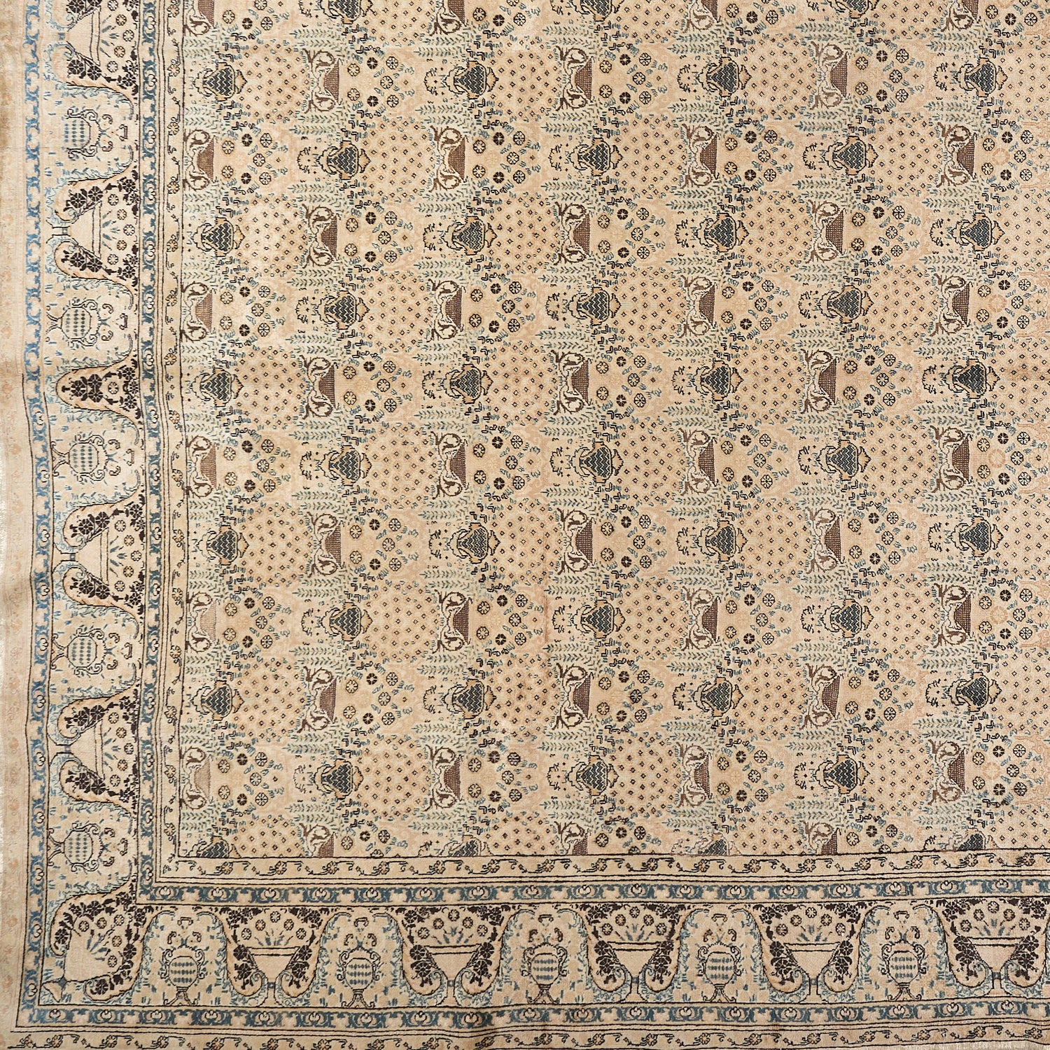 90049 Antique Persian Tabriz Circa 1920